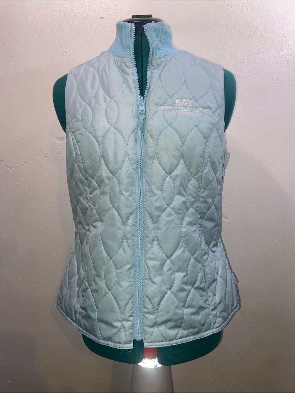 Devon & Jones Gorpcore Athletic‎ Vintage Pastel Pale Blue Quilted Zip-Front Vest